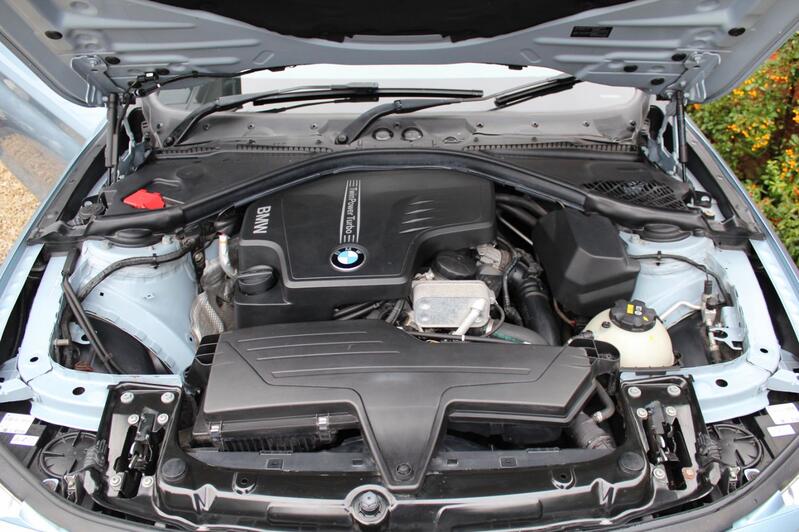 BMW 4 SERIES