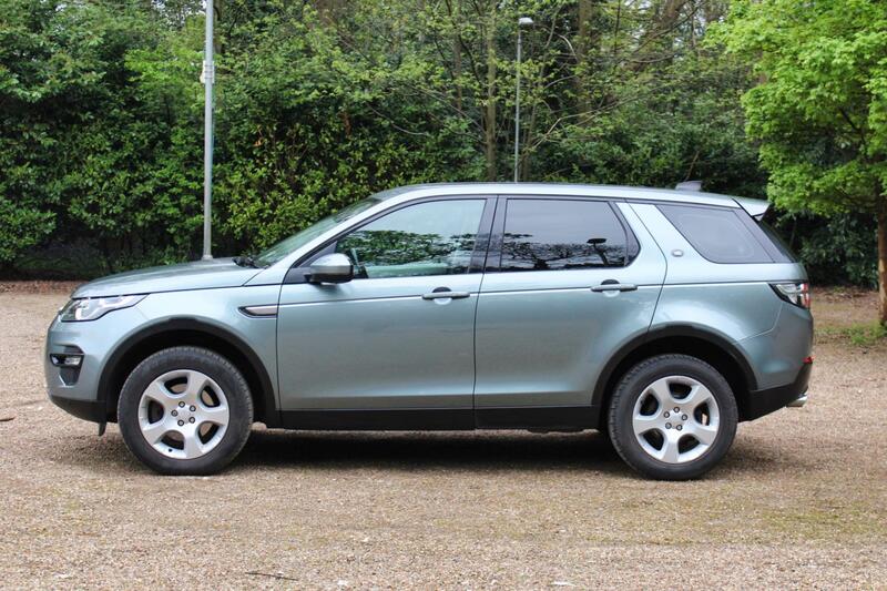 LAND ROVER DISCOVERY SPORT