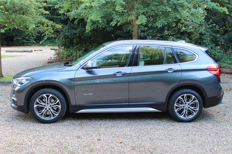 View BMW X1 2.0 X1 xDrive20i xLine