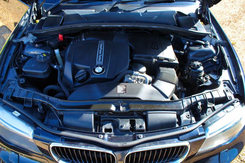 BMW 1 SERIES