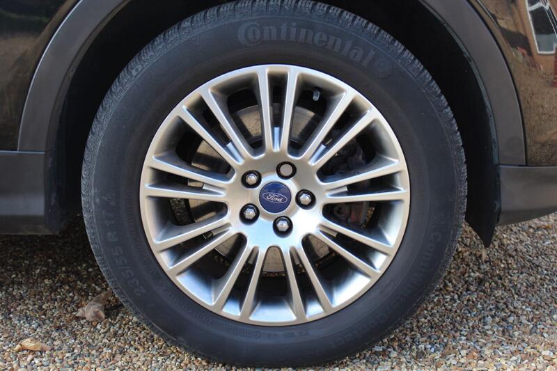 FORD KUGA