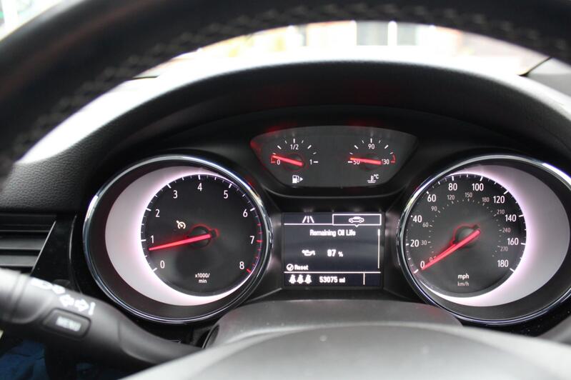 VAUXHALL ASTRA
