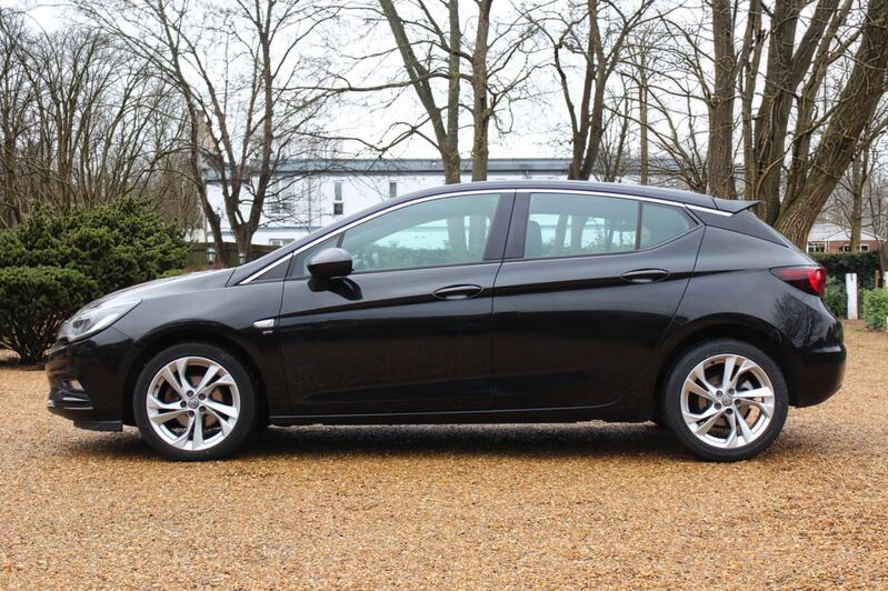 VAUXHALL ASTRA