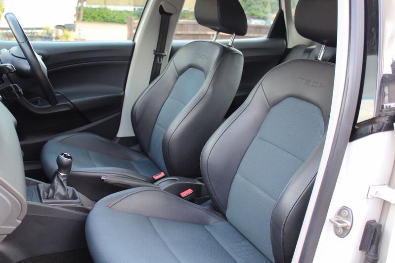 SEAT IBIZA