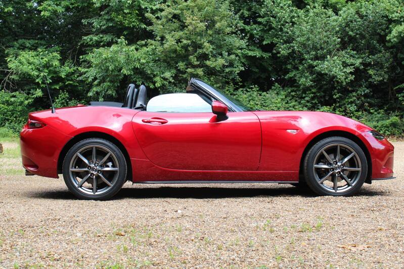MAZDA MX-5