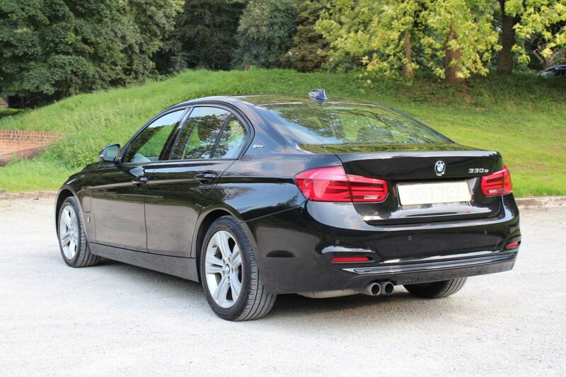 BMW 3 SERIES