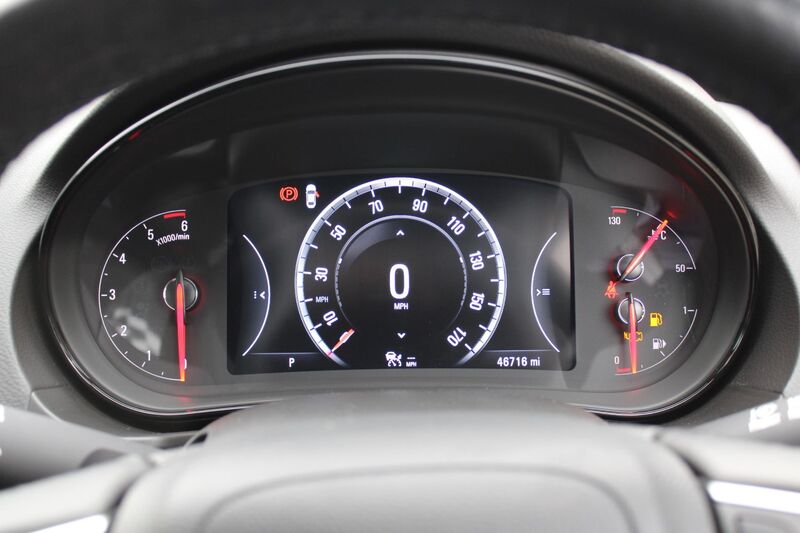 VAUXHALL INSIGNIA