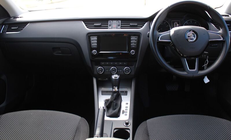 SKODA OCTAVIA