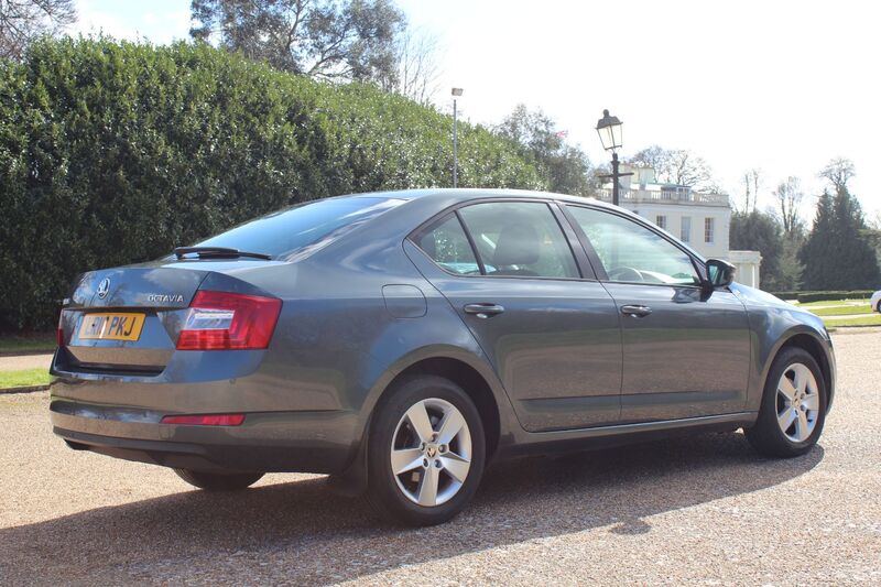 SKODA OCTAVIA
