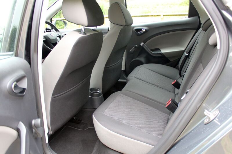SEAT IBIZA