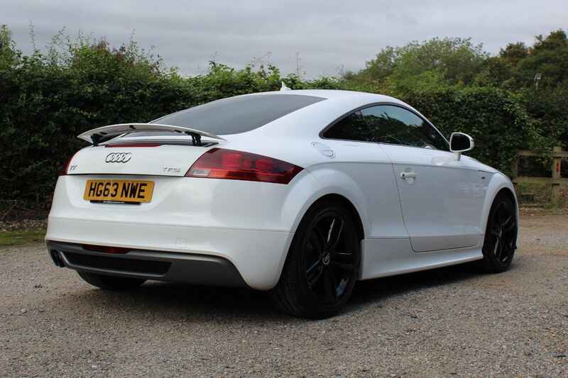 AUDI TT