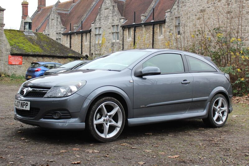 VAUXHALL ASTRA