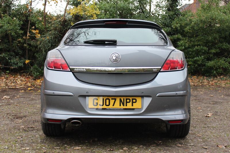 VAUXHALL ASTRA