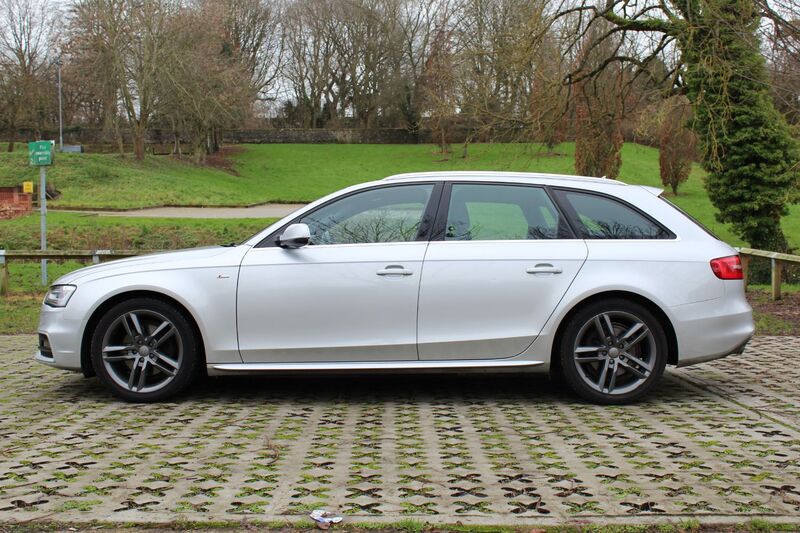 AUDI A4