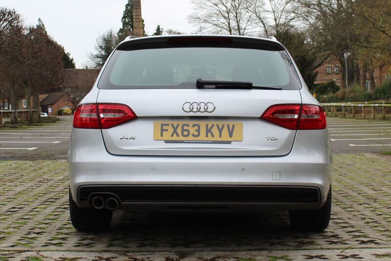 AUDI A4