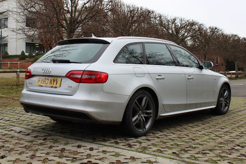 AUDI A4