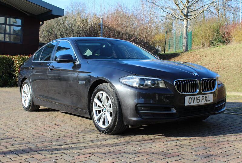 View BMW 5 SERIES 520D SE