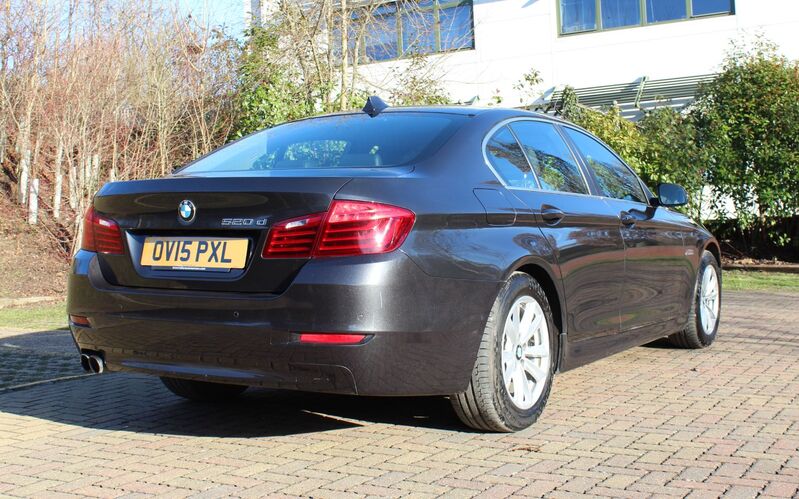 BMW 5 SERIES