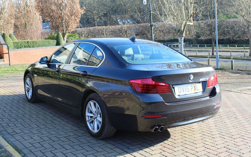 BMW 5 SERIES