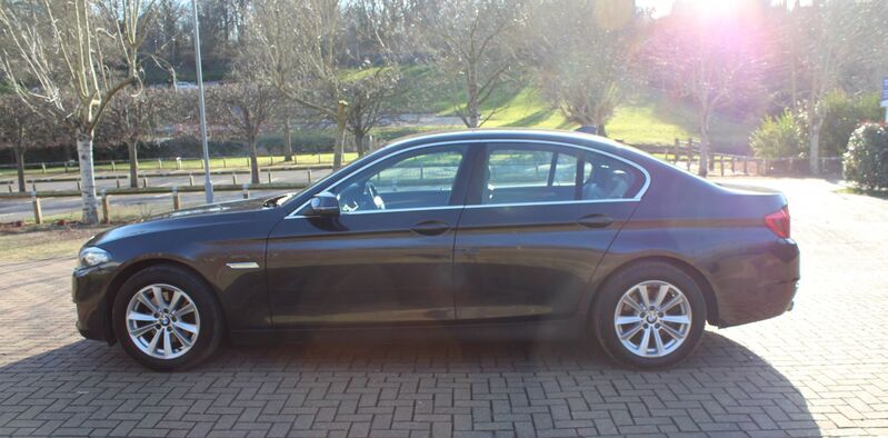 BMW 5 SERIES