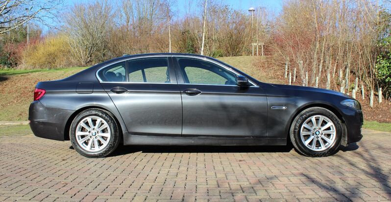 BMW 5 SERIES
