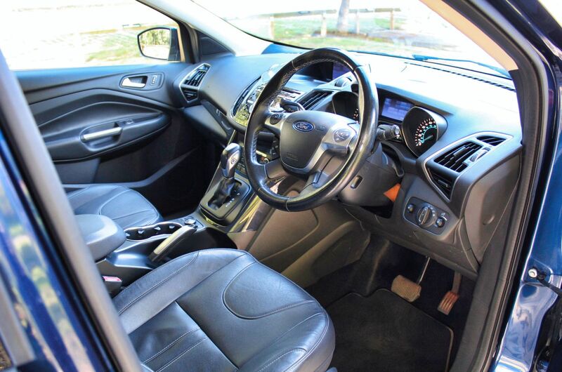 FORD KUGA