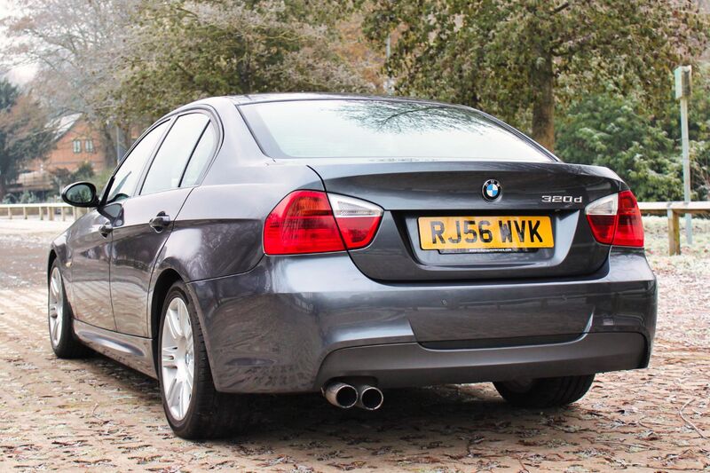 BMW 3 SERIES