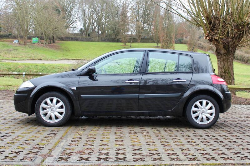 RENAULT MEGANE