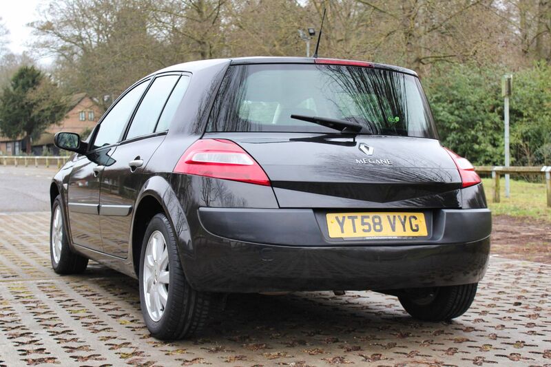 RENAULT MEGANE
