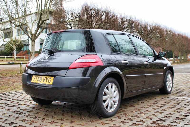 RENAULT MEGANE