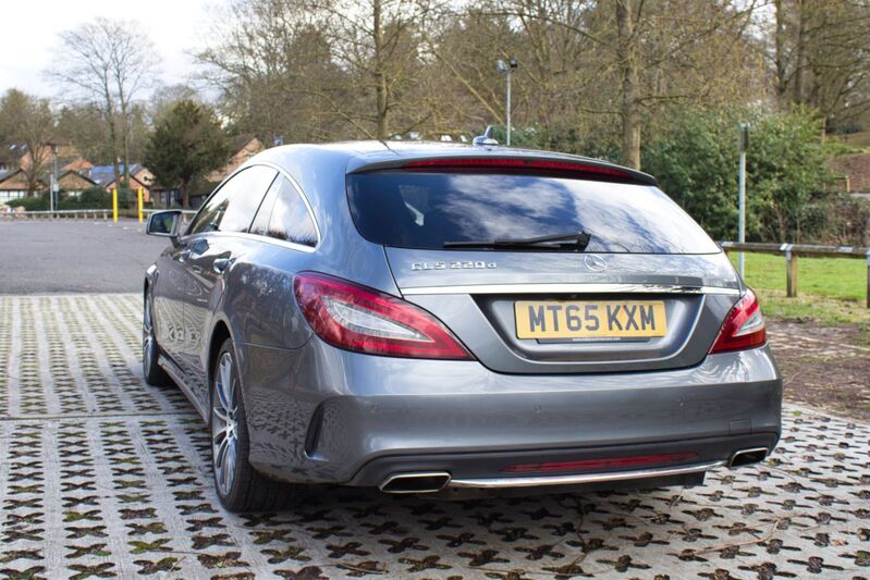 MERCEDES-BENZ CLS