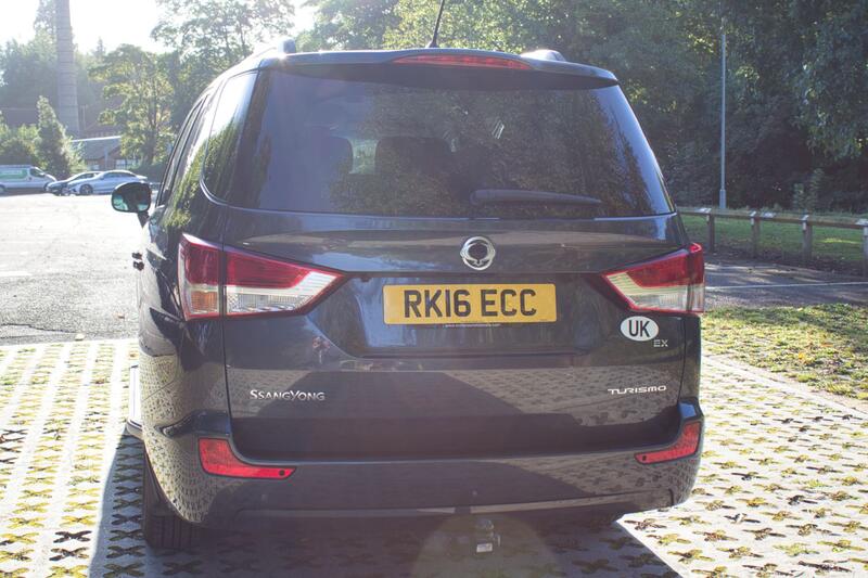 SSANGYONG RODIUS TURISMO