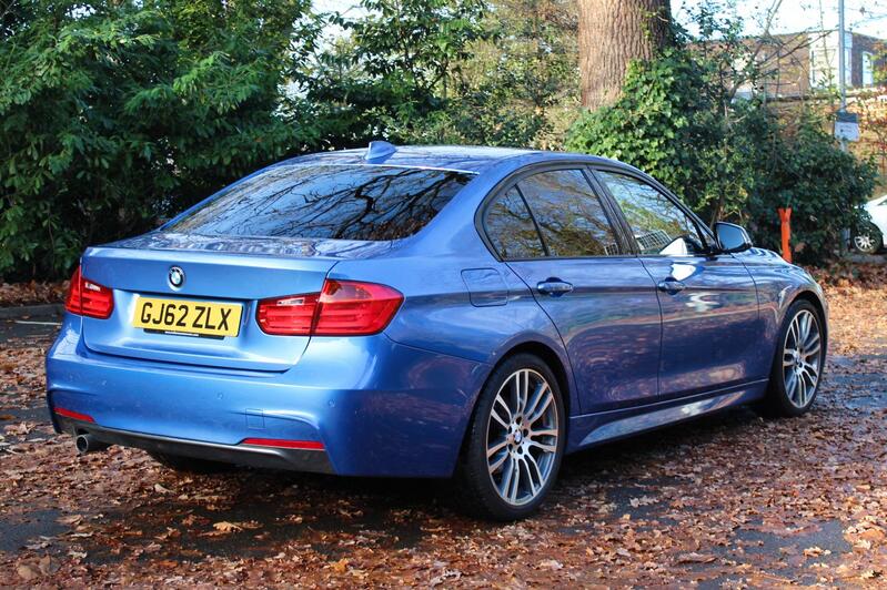 BMW 3 SERIES