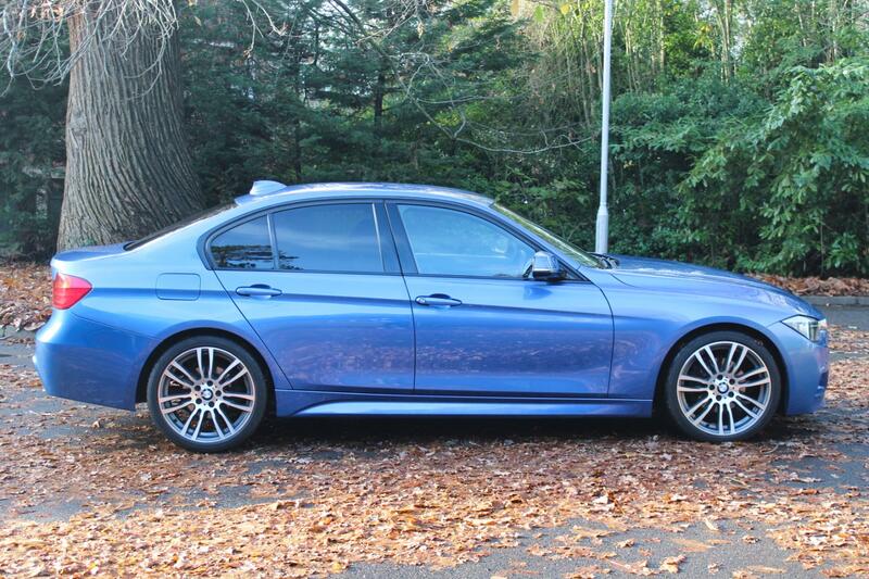 BMW 3 SERIES