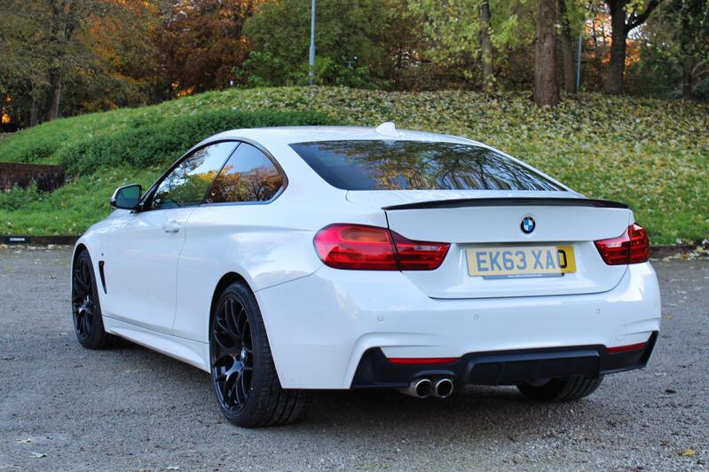 BMW 4 SERIES